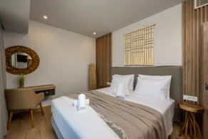 Oasis Luxury Suites - Camera