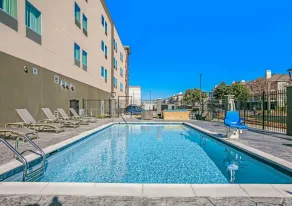 La Quinta Inn & Suites DFW West-Glade-Parks - Piscine