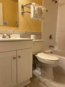 Marina Inn Des Moines / SeaTac - Salle de bain