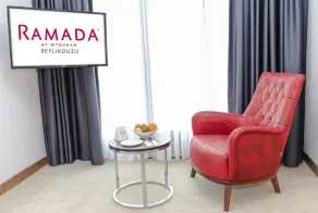 Ramada by Wyndham Beylikduzu - Vue de la chambre