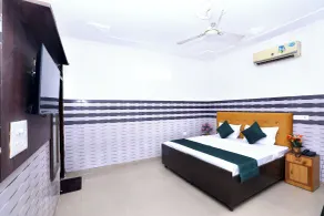 Hotel S2 Residency Near Railway Station Chandigarh - Habitación