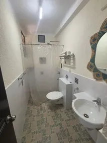 FabHotel DDHYANA The Wellness Centre And Resort - Nr Miramar Beach - Bathroom