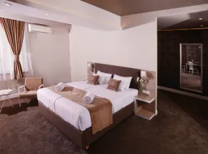 Hotel Ideja - Room