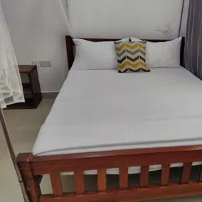 6 Park Retreat - Room