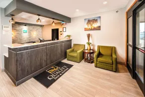 Quality Inn & Suites Danville East - Hall
