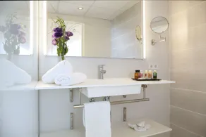 Reverence Mare Hotel - Adults Only - Bathroom