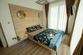 19th Floor Cozy Condo with Pool, Fitness, Parking Included in Price & Self Check in Available - Room