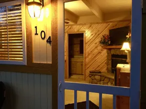 Giant Oaks Lodge - Chambre