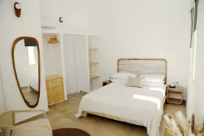 THERRA Suites & Sunset Terrace - Chambre