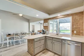Peoria Home w/ Private Pool, Hot Tub, & Gas Grill! - Interiør