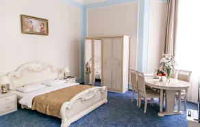 George Hotel - Room