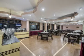 Snow Valley Resorts Dalhousie - Restaurant
