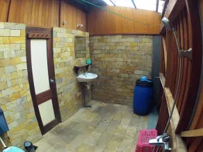 Bukit Raya Guesthouse - Baño