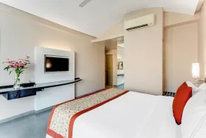 Whispering Palms Beach Resort - Room