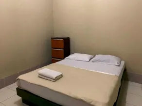 Hotel O Nur Homestay Syariah - Habitación