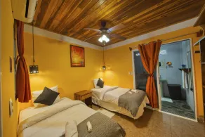 Jungles Edge Hotel, Jiu Jitsu, Muay Thai Retreat Center - Chambre