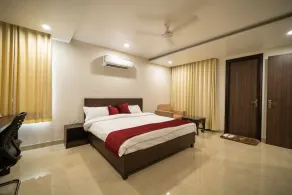 Sheerha Royal Residency - Chambre