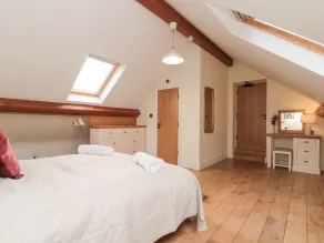 Ghyll Crest - Quarto