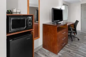 Days Inn by Wyndham Dumfries Quantico - Chambre