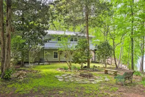 Dock + Fire Pit: Lakefront Living in Abbeville! - Innvendig