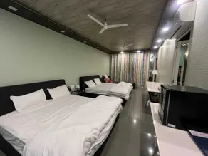 Natures Cove Resort - Room