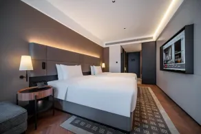 Chongqing Jiefangbei Pedestrian Street Intercity Hotel - Ausblick vom Zimmer