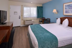 Edgewater Inn and Suites - Chambre