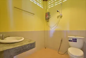 Tha Khao Bay View Bungalow - Bathroom