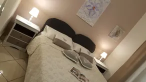 B&B Napoli Centrale Room&Jacuzzi - Habitación