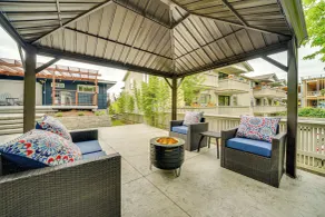 2 Blocks to Beach Park: Cozy Seattle Townhome - Innvendig