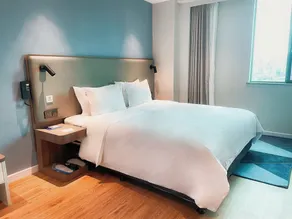 Holiday Inn Express Shantou City Center by IHG - Room