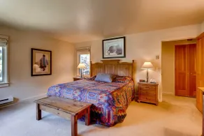 Soda Springs 3 Bedroom Townhome - Værelse
