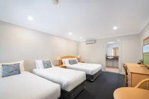 Heritage Inn Bathurst - Room