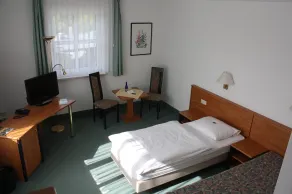 Hotel & Restaurant Bergfried - Rom