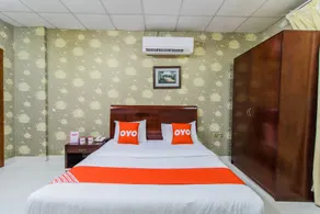 OYO 109 Al Thabit Modern Hotel Apartment - Room