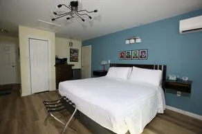 Boiling Spring Lakes Motel - Rum