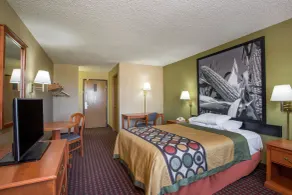 Super 8 by Wyndham Mendota I-39 - Zimmer