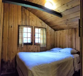 Rundle Chalets - Room