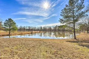 Quiet Family Cottage w/ Fishing Pond in Senatobia - Interiør