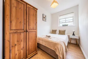 Stansted Airport & Bishops Stortford Town Centre Professional Apartment - Rum