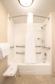 Hampton Inn Charlotte - University Place - Chambre