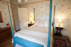 Camellia Inn - Habitación