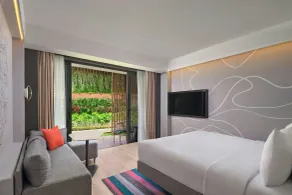 Aloft by Marriott Bali Kuta at Beachwalk - Zimmer