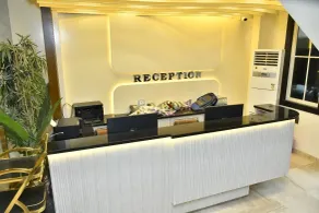 Deep Hotel - Reception