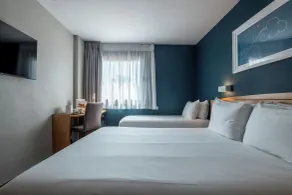 Travelodge Alicante Puerto - Chambre