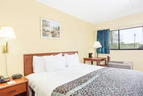 Days Inn by Wyndham Athens - Chambre
