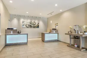 Best Western Plus Mid County - Réception