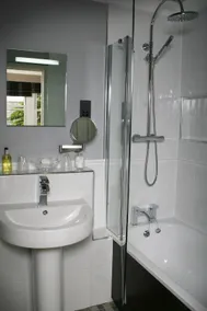 TOWNHOUSE ROOMS - Salle de bain