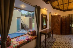 Sterling Padam Pench - Room