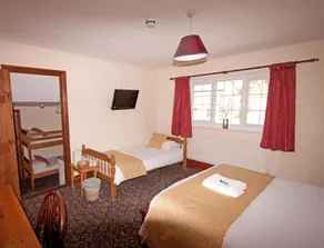 White Hart Cottage, Menheniot, Nr Looe - Chambre